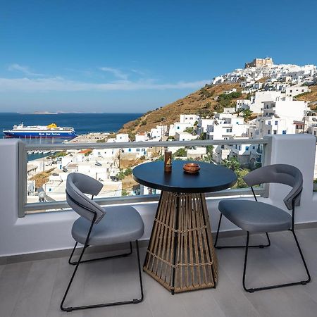 Vivere Luxury Suites Pera Gyalos Bagian luar foto