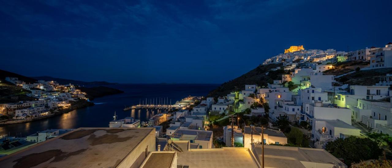 Vivere Luxury Suites Pera Gyalos Bagian luar foto