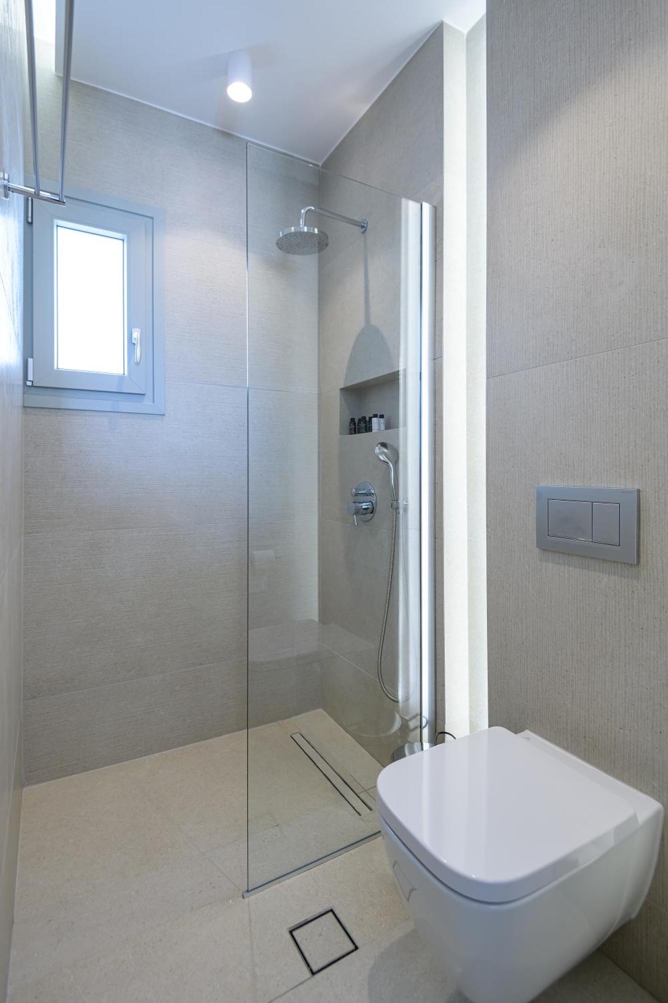 Vivere Luxury Suites Pera Gyalos Bagian luar foto